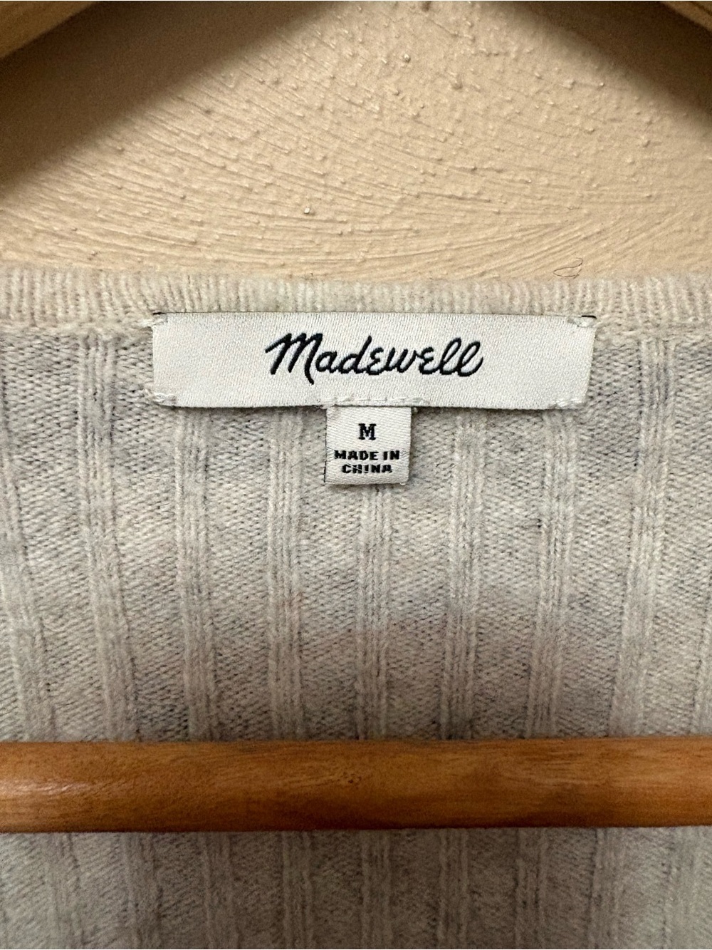 Madewell Vintage Ditsy Cameron Ribbed Cardigan Sweater in Coziest Yarn Medium - Picture 11 of 12